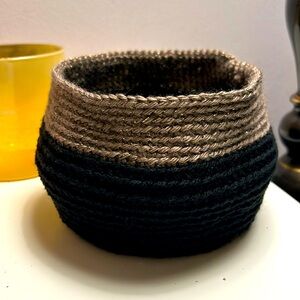 A beautifully handcrafted knit flower pot cover